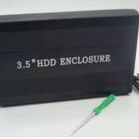 Case para HDs 3,5” SATA com saída USB